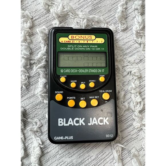Vintage Radica Black Jack Handheld Electronic Game - Picture 1 of 2